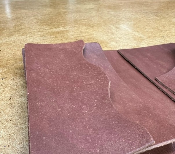 Кошелёк № 3 юфть св орех 1.8-2.0 мм